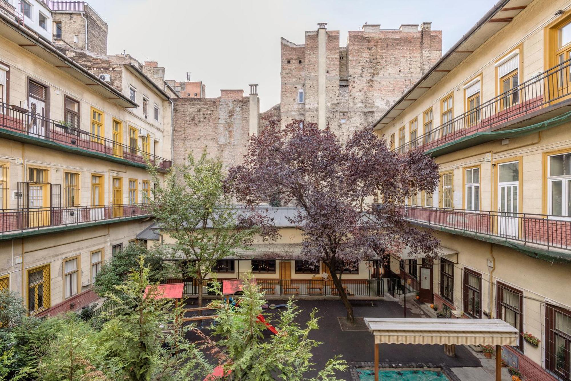 Just Chillin Apt-Budapest Most Historic Landmarks Exterior foto